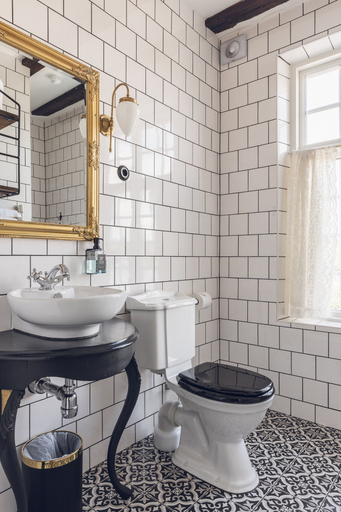 Bathroom 4, Hotel Hamngatan 27, Falkenberg