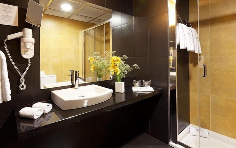 Bathroom 4, Hotel Alif Avenidas, Lisbon