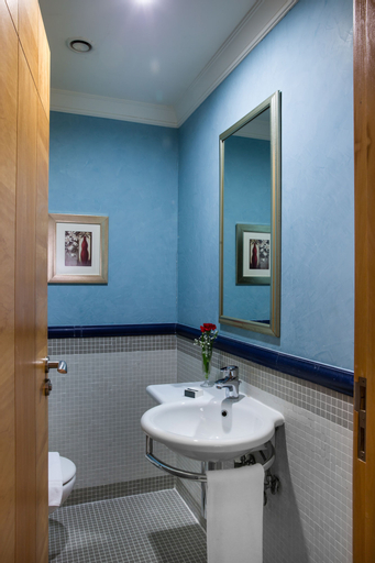 Bedroom 5, Oryx Hotel, Abu Dhabi City