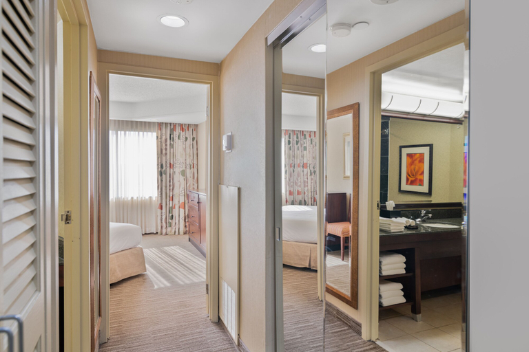 Bedroom 2, Harmony Suites, Secaucus