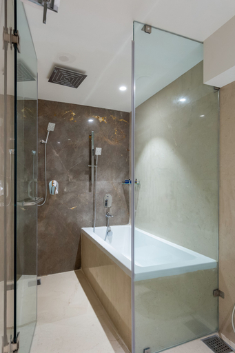 Bathroom 4, Hotel Nalanda, Ahmadabad