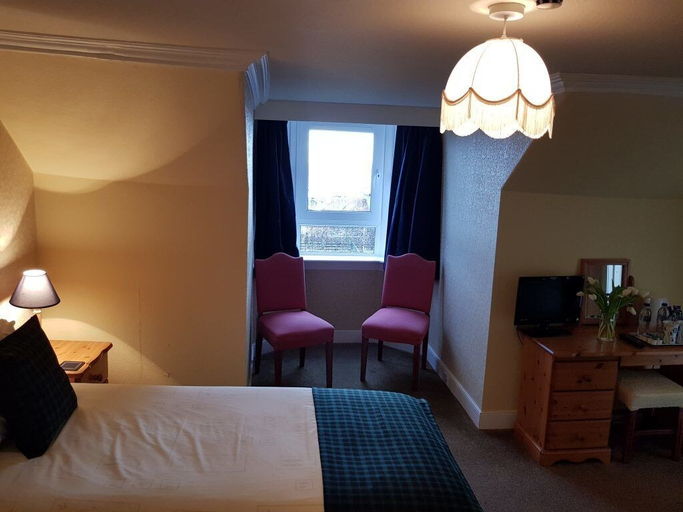 Bedroom 2, Seaview Guest House, Angus