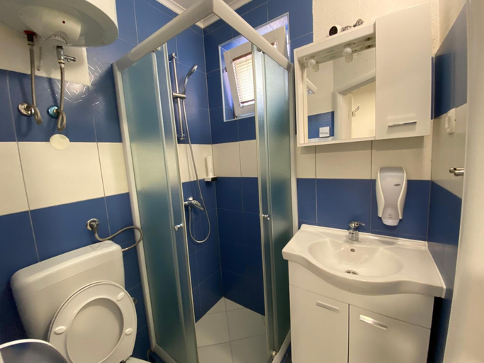 Bathroom 3, Mostar Story apartments, Herzegovina-Neretva