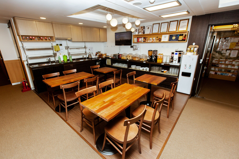 Food & Drinks 2, Step Inn Myeongdong 2 - Hostel, Jung