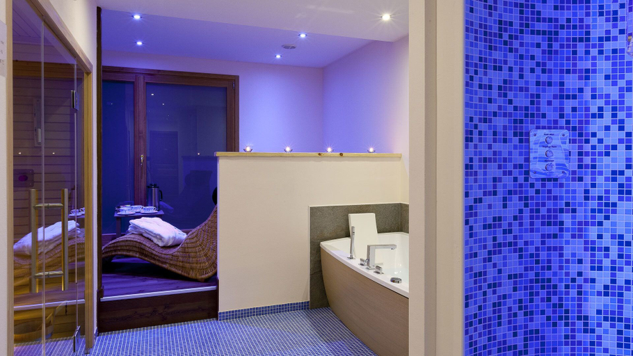 Bedroom 4, Dresalwoald, Aosta