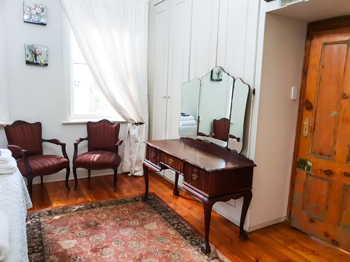 Others 5, Bauhenia Guesthouse, Dr Kenneth Kaunda