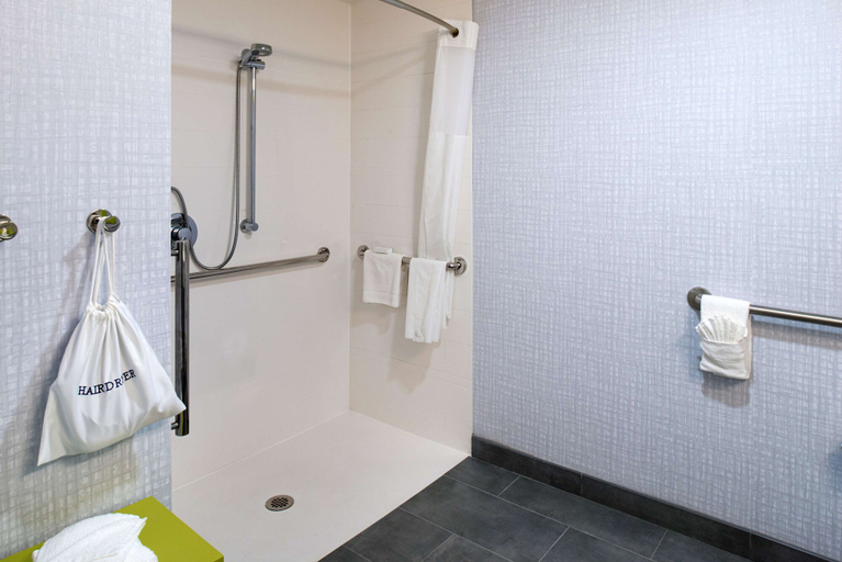 Bathroom 4, Hampton Inn San Francisco-Daly City, San Mateo