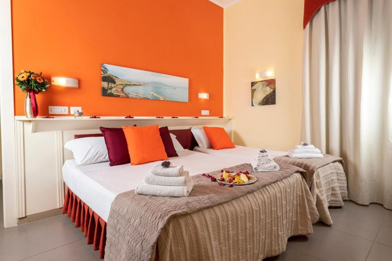 Bedroom 4, Capodichino International Hotel, Napoli