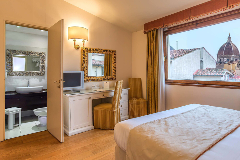 Bedroom 3, Atlantic Palace, Florence