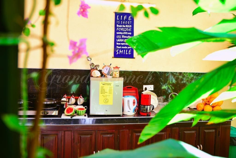 Food & Drinks 5, Grand Conch Villa, Tangalle