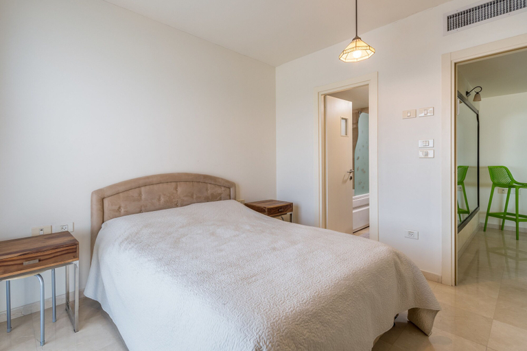 Bedroom 3, Beach Front By Ritz Hotel Pool Parking