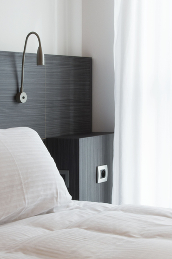 Bedroom 4, Orange Hotel La Louvière, Hainaut