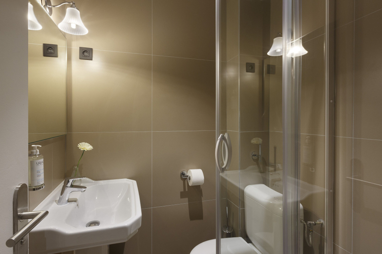 Bathroom 4, Maison Barbillon Grenoble - Centre Gare, Isère