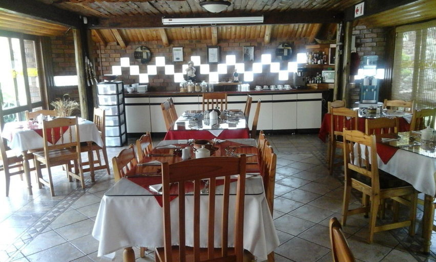 Food & Drinks 5, Aark Guest Lodge, Sedibeng