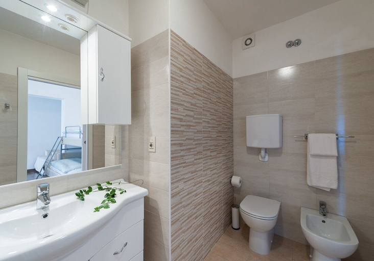 Bathroom 4, Hotel Villa Carmen, Verona