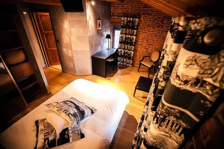 Bedroom 4, Les Ecuries de la Tour, Haute-Garonne