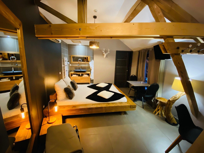 Bedroom 4, Domaine de Suzel, Isère