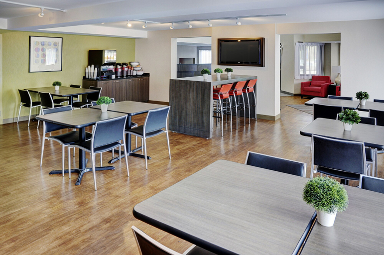 Food & Drinks 4, Comfort Inn South Shore, Lajemmerais
