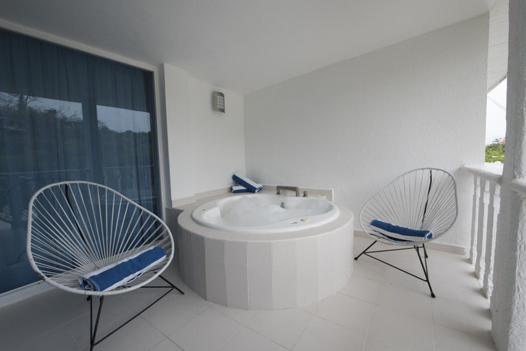 Bathroom 4, Hotel y Restaurante Villa Bejar Tequesquitengo, Puente de Ixtla
