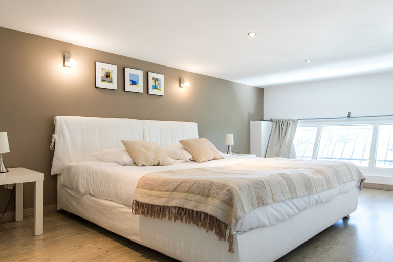 Bedroom 5, Le Mas des Roches, Bouches-du-Rhône