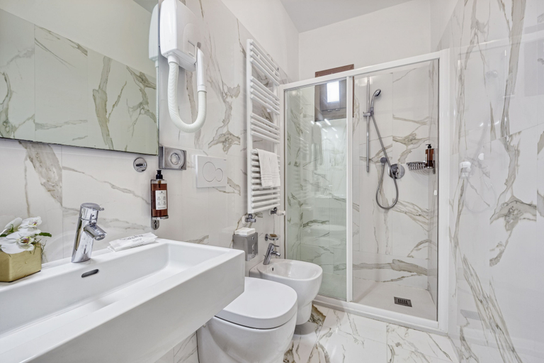 Bathroom 4, Hotel Al Nuovo Teson, Venezia