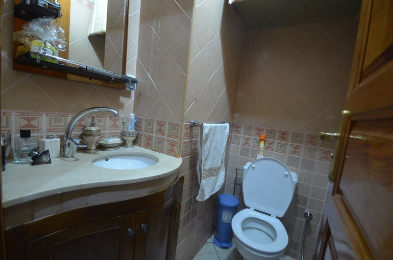Bathroom 2, Marjana Appartement Famille, Marrakech