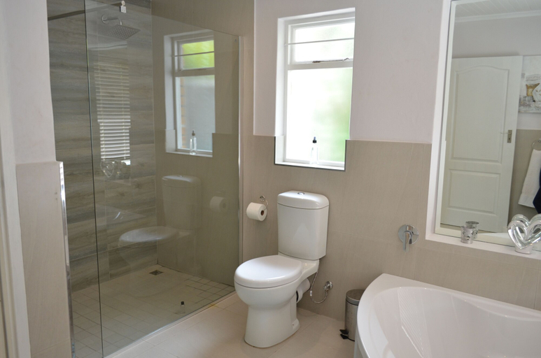 Bathroom 4, Cherry Berry Lodge, Eden