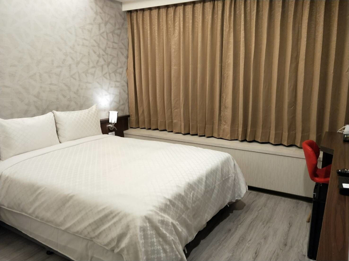 Bedroom 3, Ching She Hotel, Tainan