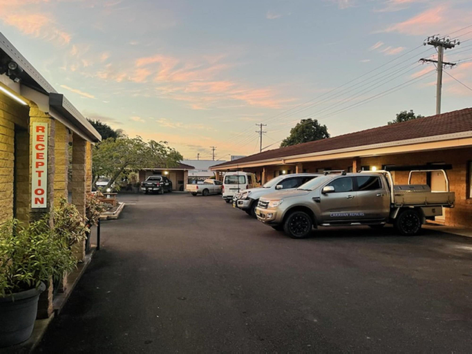 Others 5, Milgate Motel, Richmond Valley - Casino