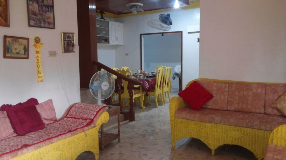 Others 5, Yellow HOUSE Vacation Rental, Olongapo City