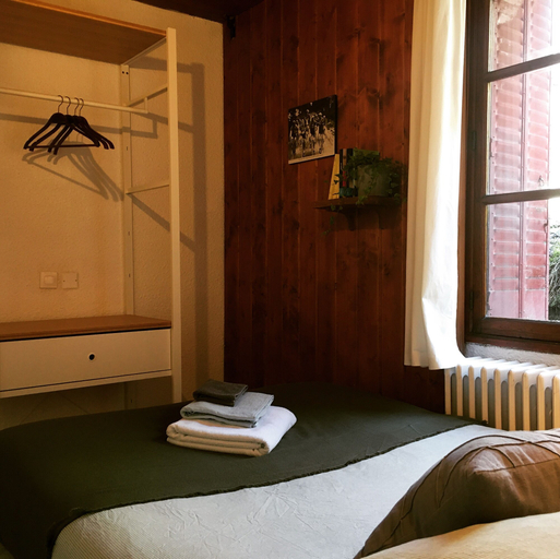 Bedroom 4, Au Bon Accueil, Isère