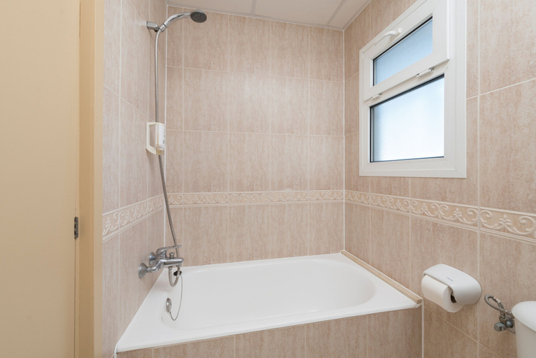 Bathroom 4, Hotel Playas del Rey, Baleares