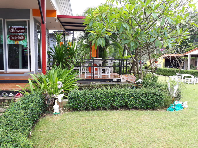 Others 4, Ban Lek Resort, Muang Prachuap Khiri Khan