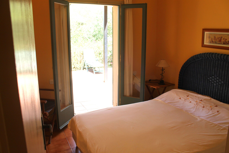 Bedroom 2, Villa Ronda, Girona
