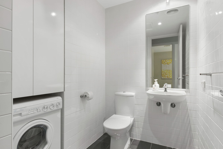 Bathroom 3, Nook Melbourne - Collins Street, Melbourne