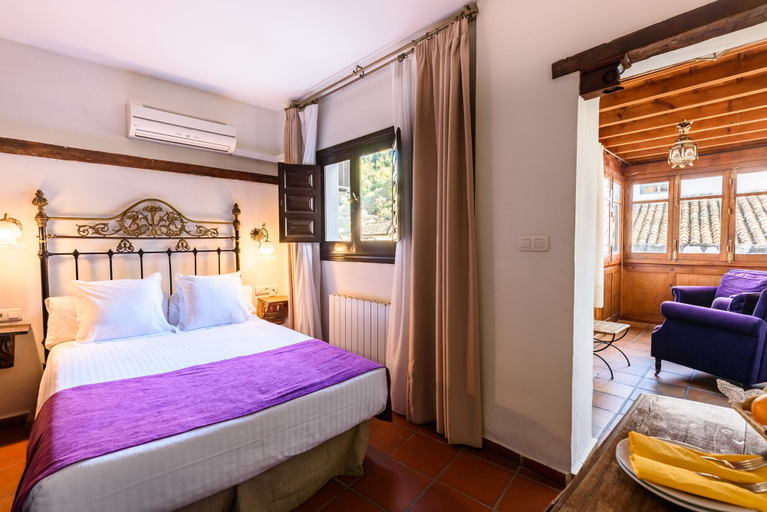 Bedroom 3, Palacio de Santa Inés hotel, Granada