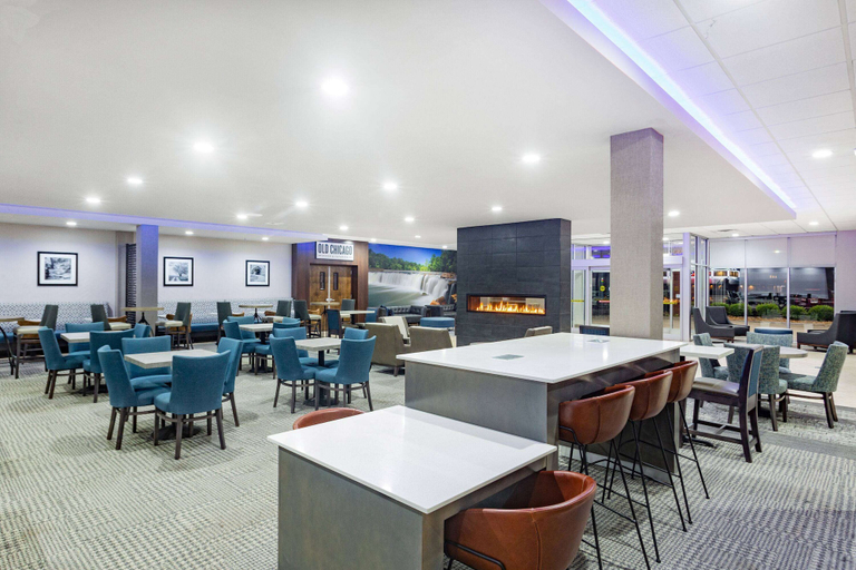 Food & Drinks 5, La Quinta Inn & Suites by Wyndham Joplin, Newton