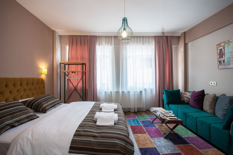 Bedroom 2, Newway Apartments, Beşiktaş