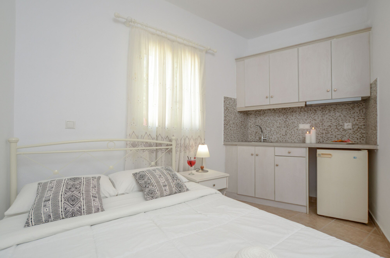 Bedroom 3, Golden Sand Naxos, South Aegean