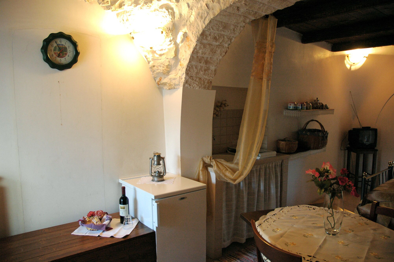 Bathroom, Giardino dei Trulli, Bari