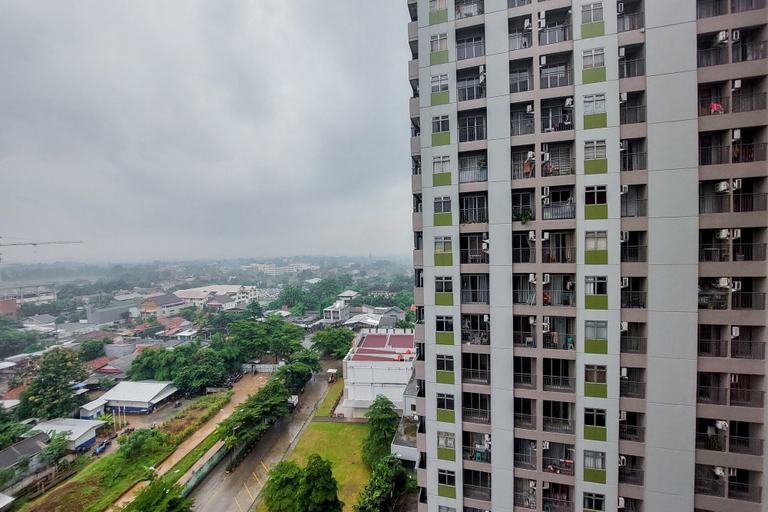 Exterior & Views 2, Nice and Spacious 2BR at Serpong Greenview Apartment, Tangerang Selatan