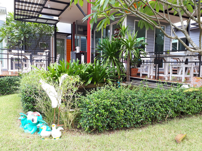 Others 4, Ban Lek Resort, Muang Prachuap Khiri Khan