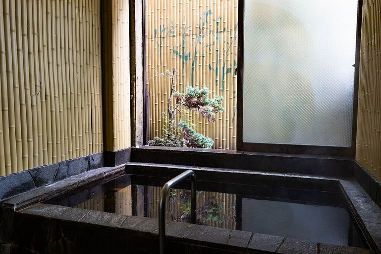 Bathroom, GUEST HOUSE MASAGO - Hostel, Urakawa