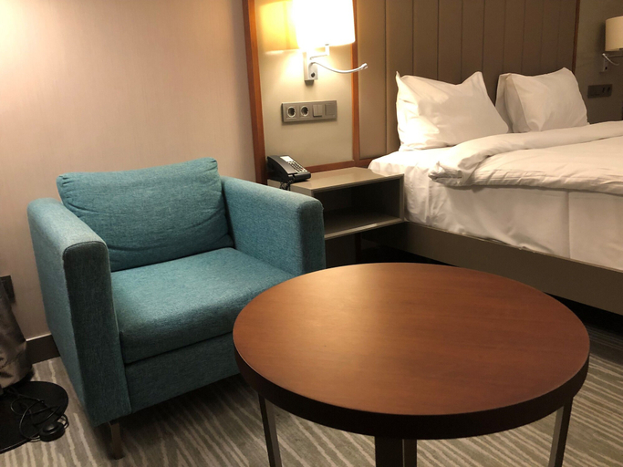 Bedroom 4, Hilton Garden Inn Istanbul Airport, Bahçelievler