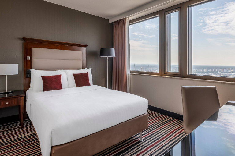 Bedroom 4, Frankfurt Marriott Hotel, Frankfurt am Main