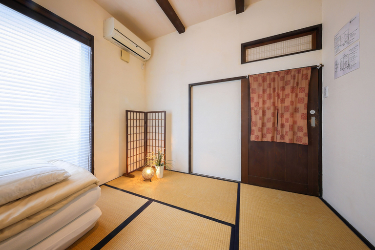Bedroom 2, Guest House Umebachi - Hostel, Sendai