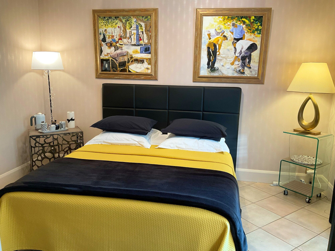Bedroom 3, Villa l'Olivier, Chambre d'Hôtes Les Volets Bleus, Charente-Maritime