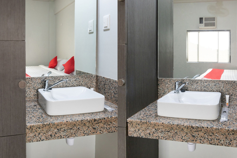 Bathroom, Regal Residences, Quezon City