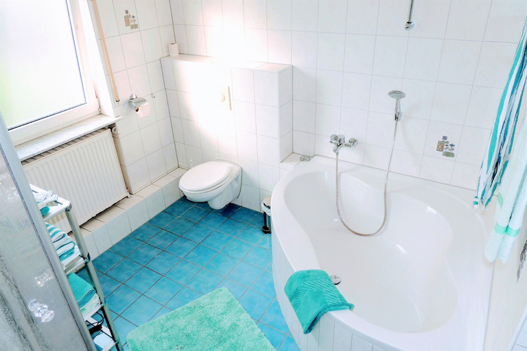 Bathroom 5, Hotel Garni 4U, Kaiserslautern