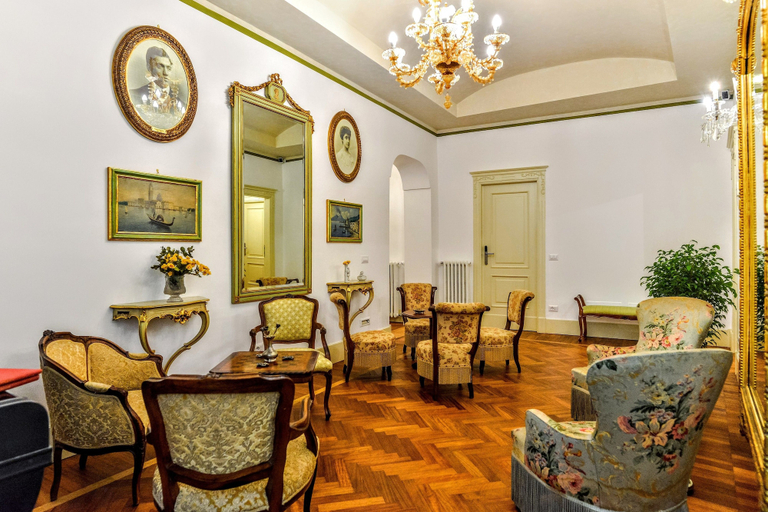 Others 5, Arpinelli Relais, Rome